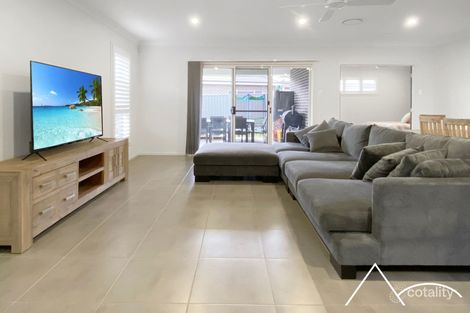 Property photo of 16 Runyon Street Spring Farm NSW 2570