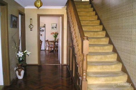 Property photo of 7 Yallaroo Court Doncaster East VIC 3109
