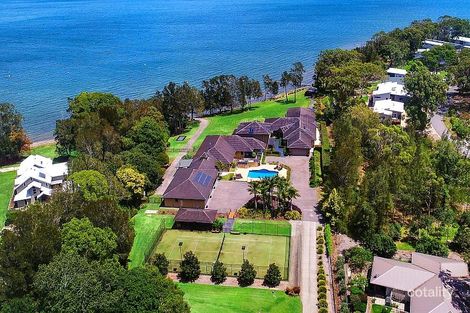 33 Point St, Cams Wharf, NSW 2281