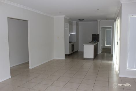 Property photo of 1 Rosabrook Crescent Ormeau QLD 4208