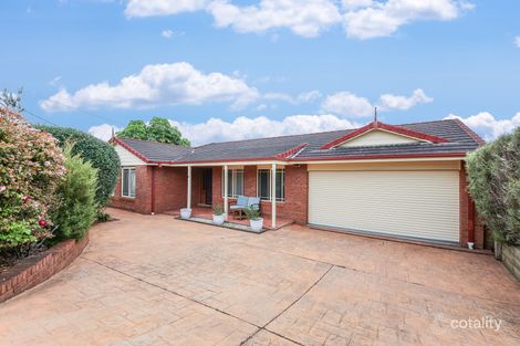 Property photo of 4 Denison Place Appin NSW 2560