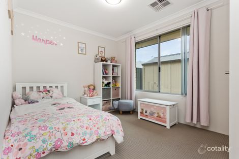 Property photo of 16 Flindell Way Piara Waters WA 6112