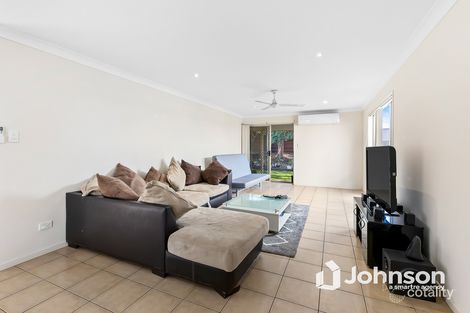 Property photo of 33 Gippsland Circuit Forest Lake QLD 4078