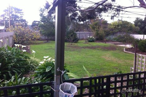 Property photo of 35 Graham Avenue Hackham SA 5163