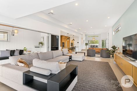 Property photo of 106 Stuartholme Road Bardon QLD 4065