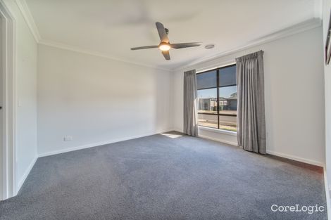 Property photo of 34 Westbury Boulevard Maiden Gully VIC 3551
