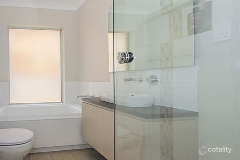 Property photo of 5 Kaputar Street Minto NSW 2566