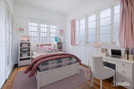 Property photo of 15 South Street Yeerongpilly QLD 4105