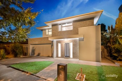 Property photo of 21 Annecy Boulevard Fraser Rise VIC 3336
