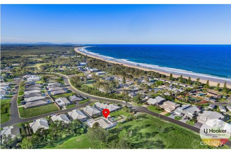 Property photo of 70 Anniversary Drive Diamond Beach NSW 2430