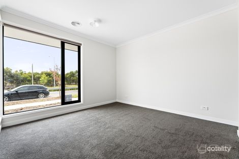 Property photo of 20 Lutine Circuit Point Cook VIC 3030