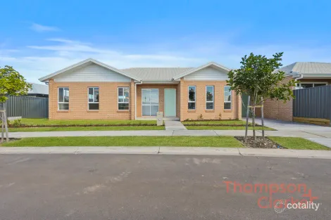 2 Lochill Cl, Lochinvar, NSW 2321