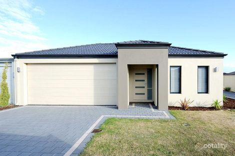 11a Matta Way, Pearsall, WA 6065