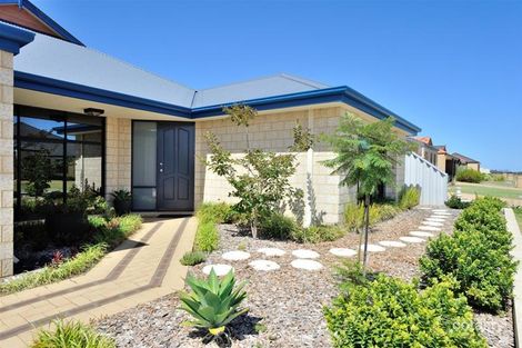 Property photo of 15 Knutsford Crescent Port Kennedy WA 6172