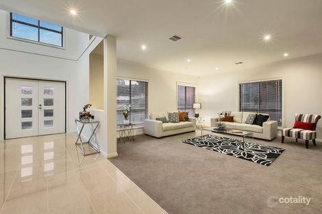 Property photo of 1 Anembo Court Doncaster VIC 3108