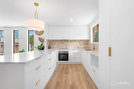 Property photo of 11 Penguin Street Wellington Point QLD 4160