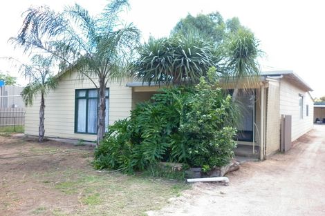 216 Renmark Ave, Renmark, SA 5341