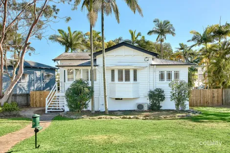 70 Ninth Ave, Kedron, QLD 4031
