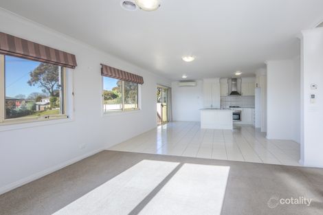 Property photo of 1/26 Stephen Street Gisborne VIC 3437