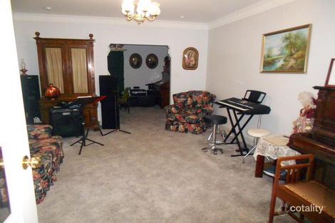 Property photo of 12 Kerslake Street Bordertown SA 5268