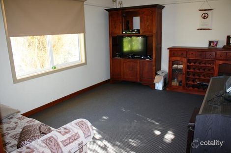 Property photo of 6 Sinclair Place Horsham VIC 3400