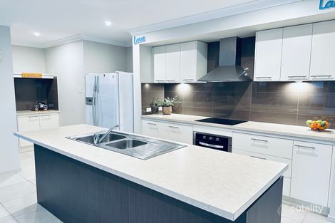 Property photo of 34 Surfrider Place Mudjimba QLD 4564