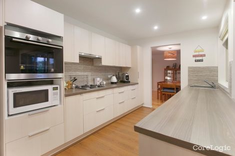 Property photo of 5 Elenya Court Frankston VIC 3199