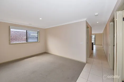 Property photo of 6 Veneto Grove Greenvale VIC 3059