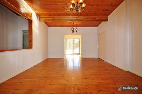 Property photo of 72 School Road Kallangur QLD 4503