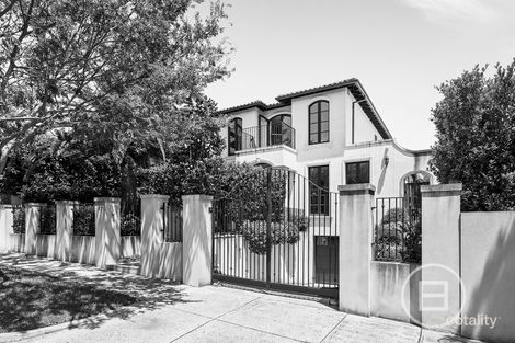Property photo of 47 Lynch Crescent Brighton VIC 3186