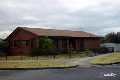 Property photo of 28 Roberts Crescent Sunshine West VIC 3020