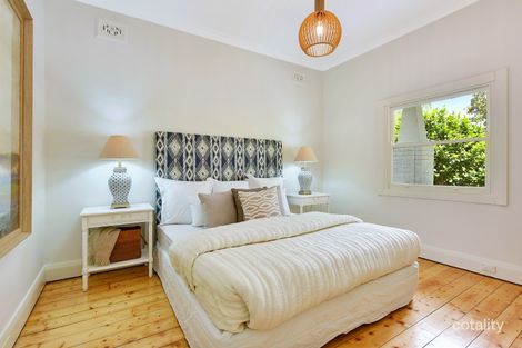 Property photo of 16 Royston Parade Asquith NSW 2077