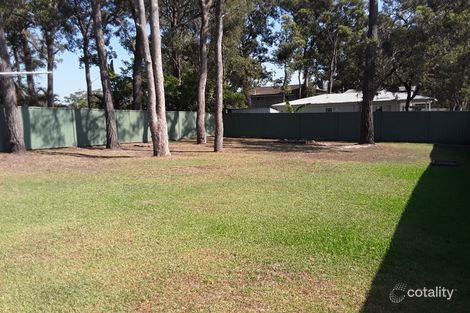 5 Inderan Ave, Lake Haven, NSW 2263