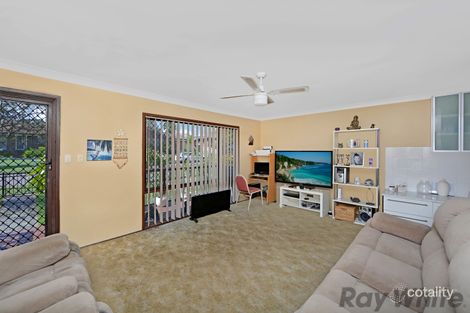 Property photo of 22 Somerville Close Budgewoi NSW 2262