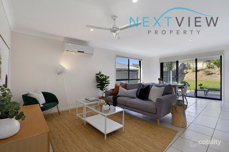 Property photo of 31 Wedgetail Street Fletcher NSW 2287