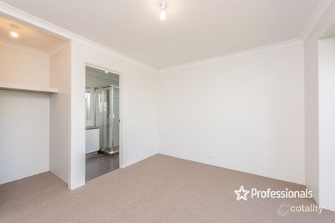 Property photo of 18 Castlefin Road Utakarra WA 6530