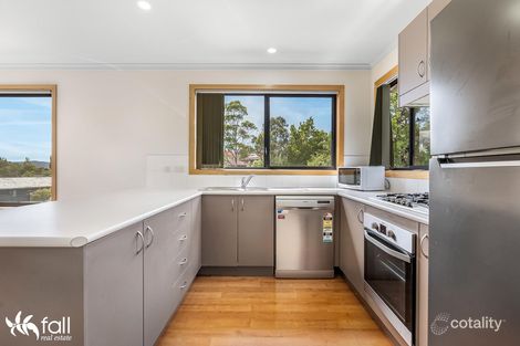 Property photo of 32/10 Waterworks Road Dynnyrne TAS 7005