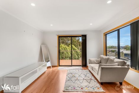 Property photo of 32/10 Waterworks Road Dynnyrne TAS 7005