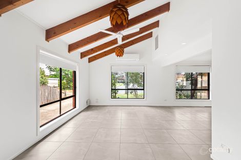 Property photo of 2 Membrey Close Werribee VIC 3030