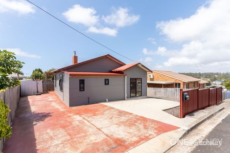 1 Federal St, Upper Burnie, TAS 7320