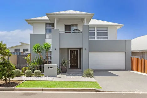 Property photo of 9 Pier Avenue Shell Cove NSW 2529