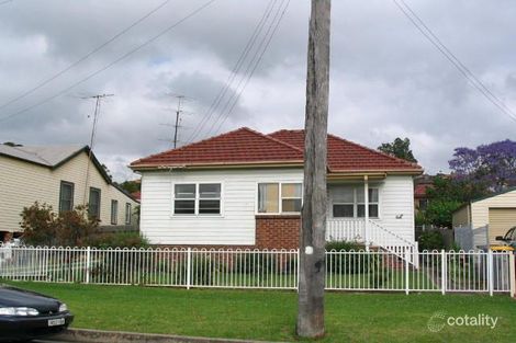 Property photo of 16 Myrtle Street Coniston NSW 2500