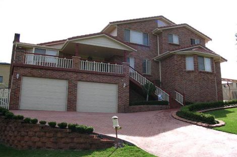 Property photo of 61 Valley Drive Figtree NSW 2525