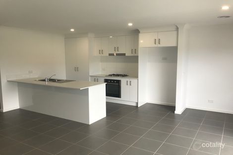 Property photo of 24 Fragrance Terrace Manor Lakes VIC 3024