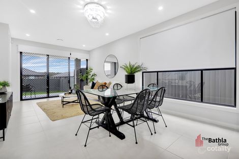 Property photo of 19 Neptune Circuit Schofields NSW 2762
