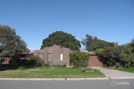 15 Nambour Cres, West Lakes Shore, SA 5020