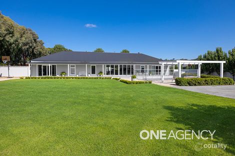Property photo of 4 Belmore Place Tatton NSW 2650