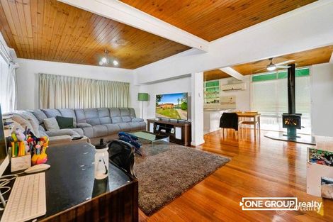 Property photo of 12 Spring Valley Avenue Craigieburn VIC 3064
