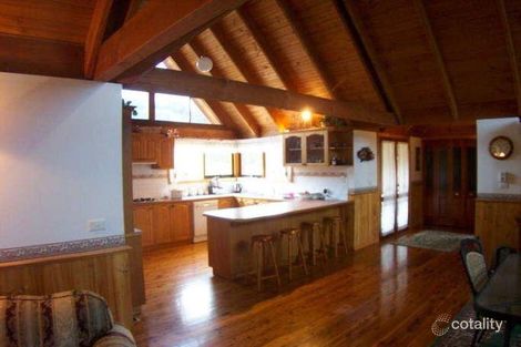 Property photo of 21 David Close Riddells Creek VIC 3431