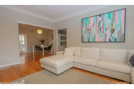 Property photo of 102 Mitre Street Bathurst NSW 2795